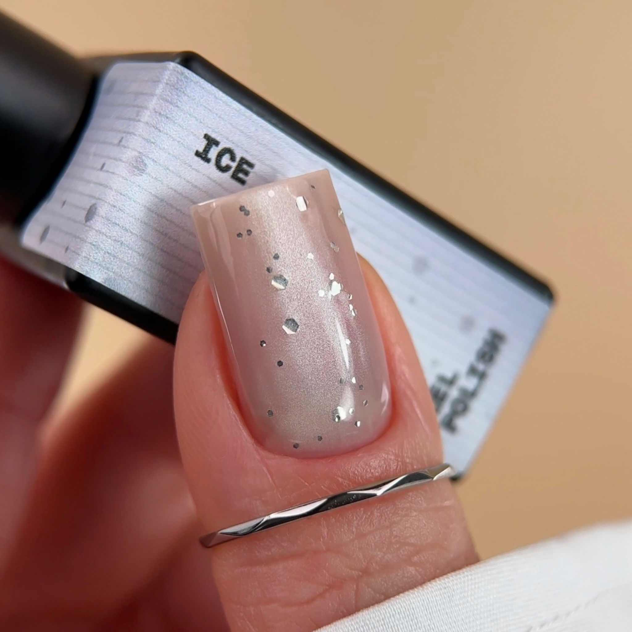 BIBLIOTEKA | Cat Eye Ice 10ml